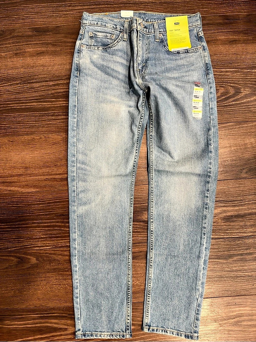 Levi's 502 Taper Jeans Men's Jeans Blue Waist 30 x 32 NWT